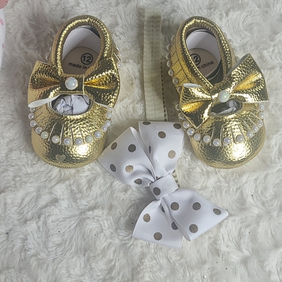 💟💟Baby shoe and headband.💟💟 - Picture 8 of 9